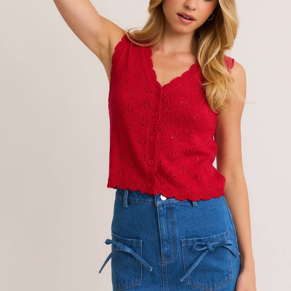 Le Lis Red Button-Up Knit Tank Top